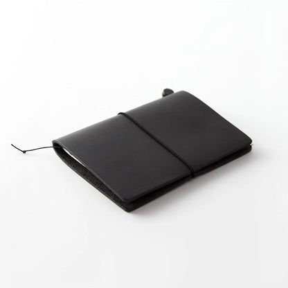 TRAVELER'S Notebook Starter Kit (Passport Size) - Black