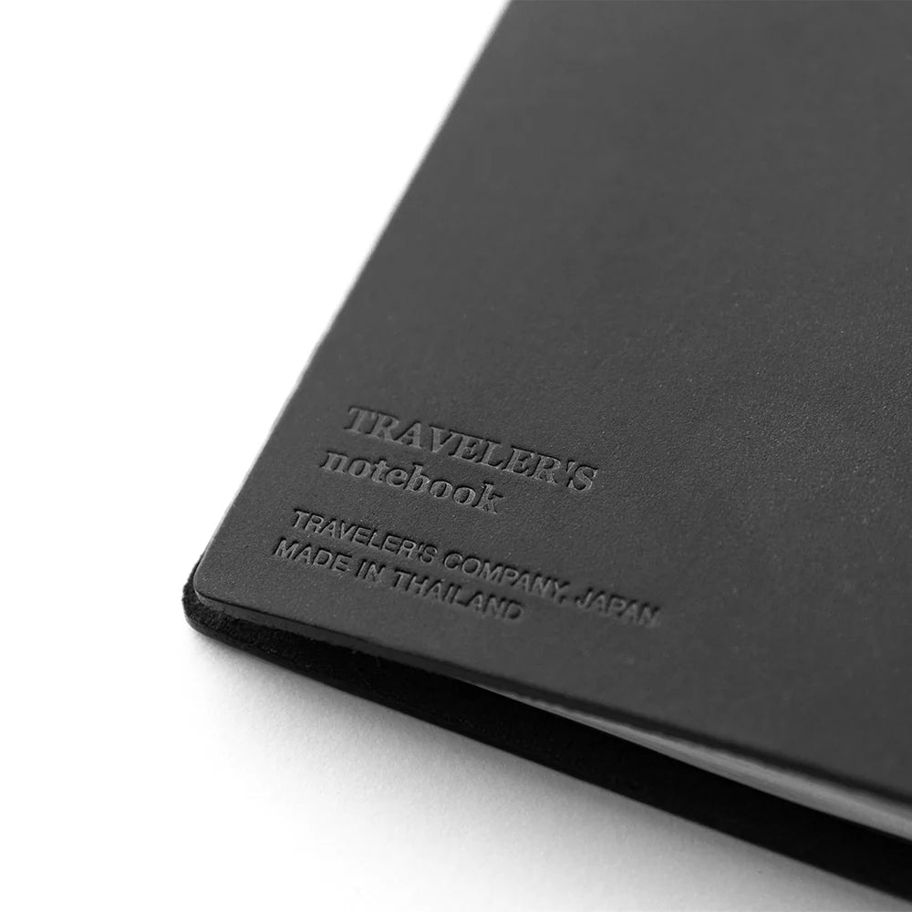 TRAVELER'S Notebook Starter Kit (Passport Size) - Black