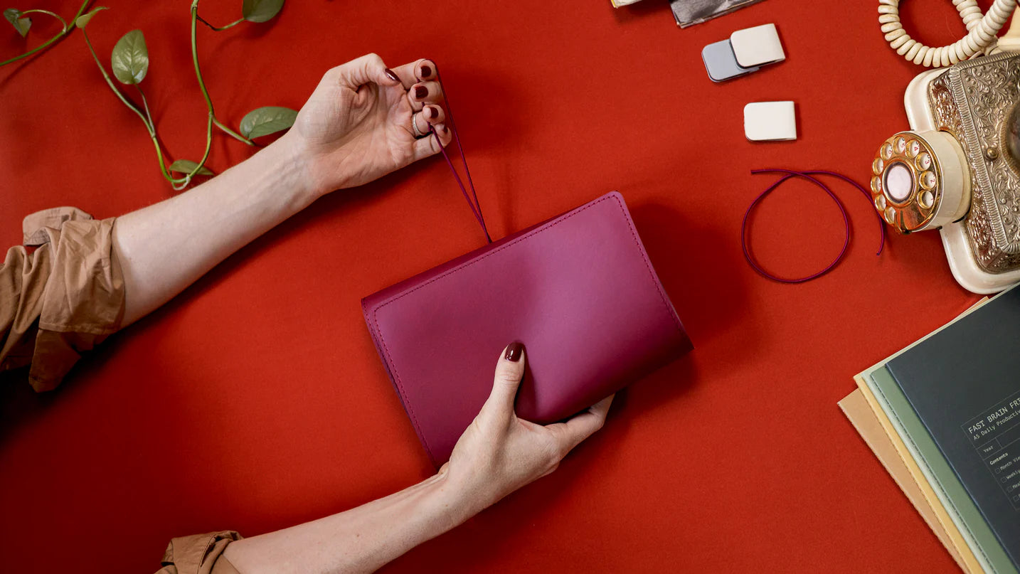 Creator's Friend Refillable Notebook Folio (Salty Plum)